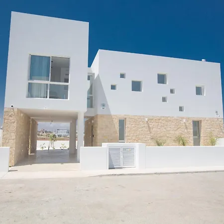 Vie Bleu Mit Pool, Im Zentrum * Protaras