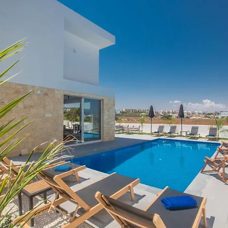 بيت للعطل Vie Bleu Mit Pool, Im Zentrum